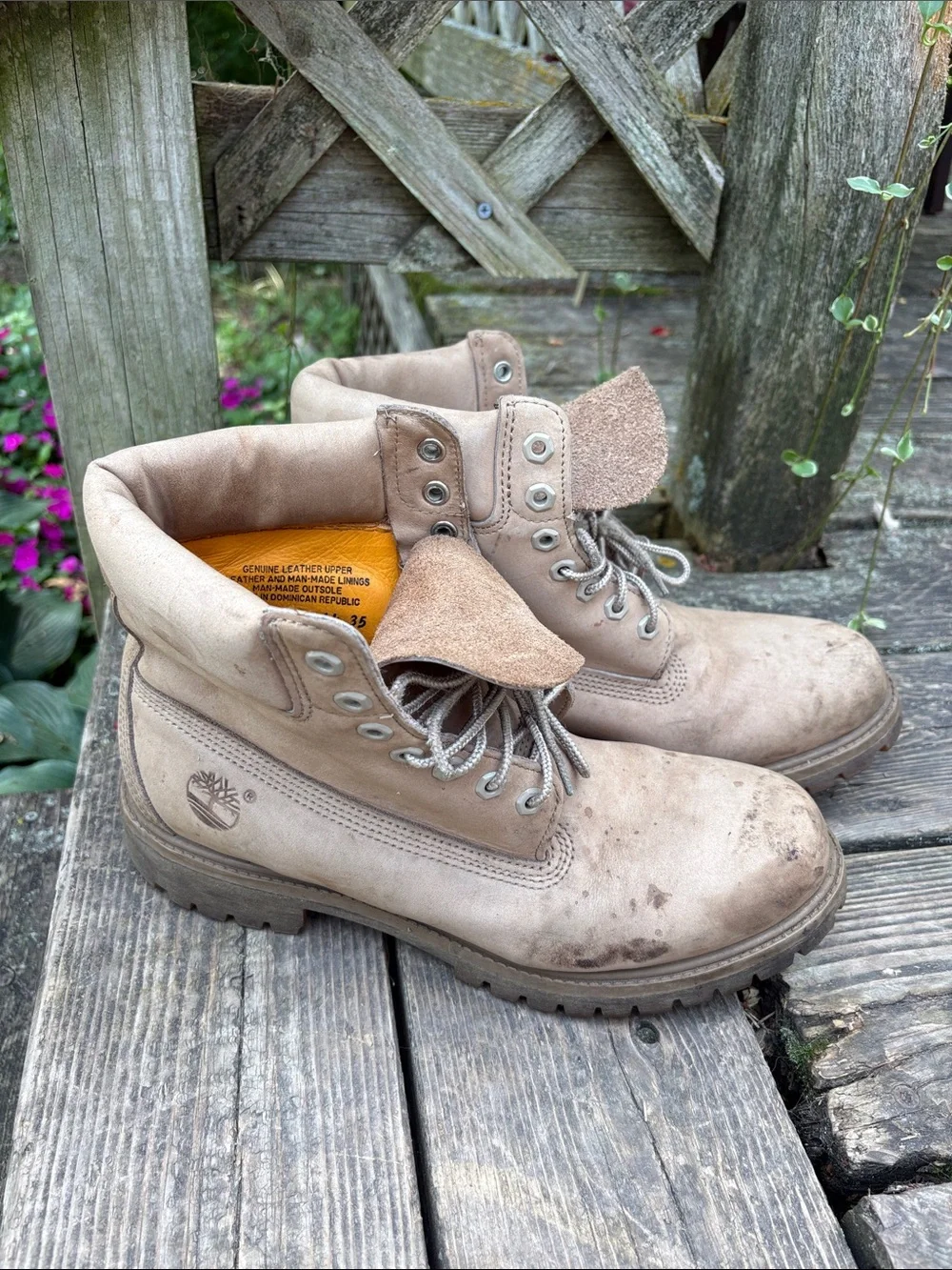 Timberland size 10 beige Men's leather Lace-Up Work Boots